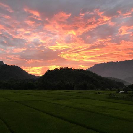 Jomo House Mai Chau Hotel Hoa Binh Ngoại thất bức ảnh
